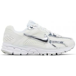 Nike Air Zoom Vomero 5 Chrome Toe